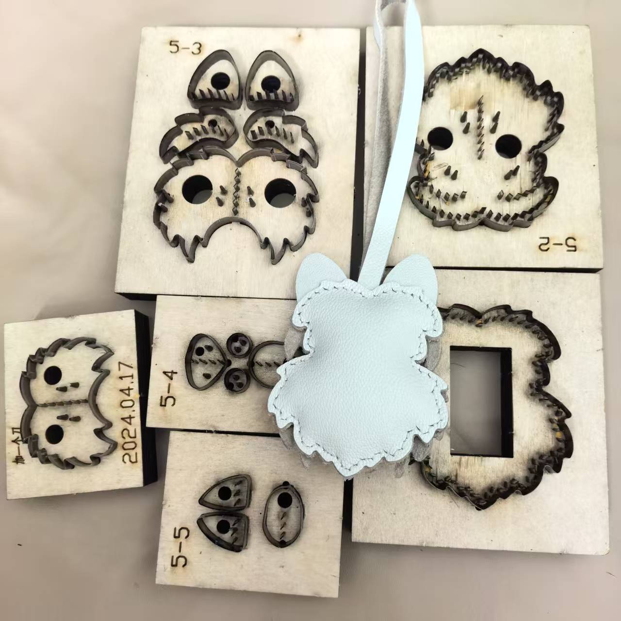 Molde de corte de madera, mold - Dog Raincoat reseña y precio